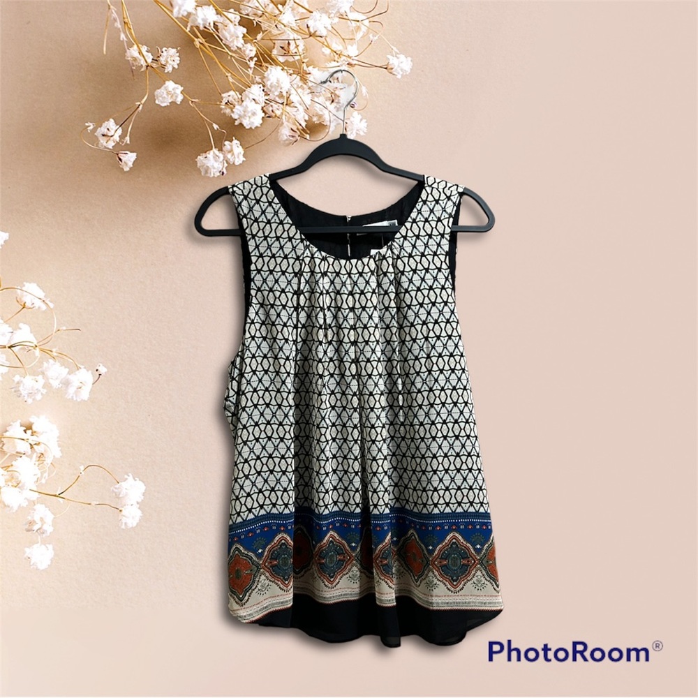 NWT Ricki’s Ladies XL Geometric Print Sleeveless Top